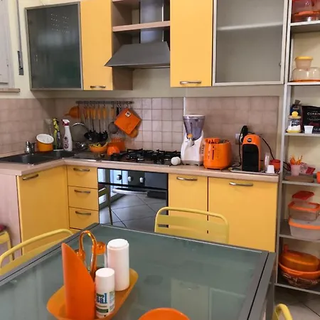 アパート Casa Igea Marina Arancio A 50 Mt Dal Mare ベラーリア・イジェア・マリーナ